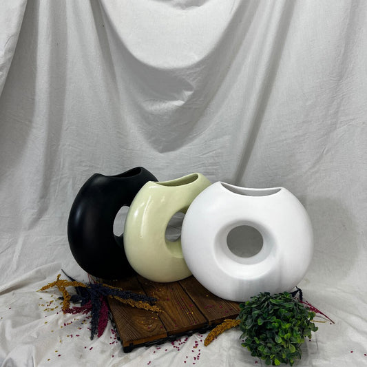 Amaranth Ceramics - Amelia - Locally Philippine Handmade Ceramic Vase Modern Nordic Fashion Creative